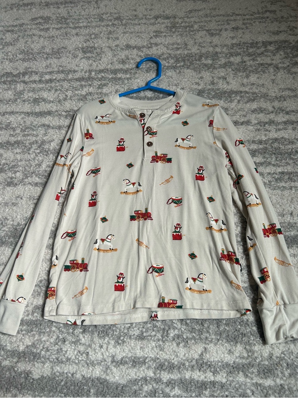 Kyte baby 6T vintage toys  Long sleeve Henley top